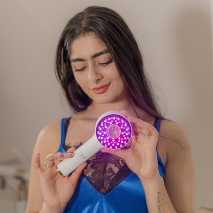 Hair Growth & Massaging Brush | Laser Guided Liquid Comb